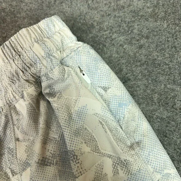 Lululemon Womens 12 White Gray Hotty Hot Short II Lined Run Athletic 4" Workout - Picture 2 of 12